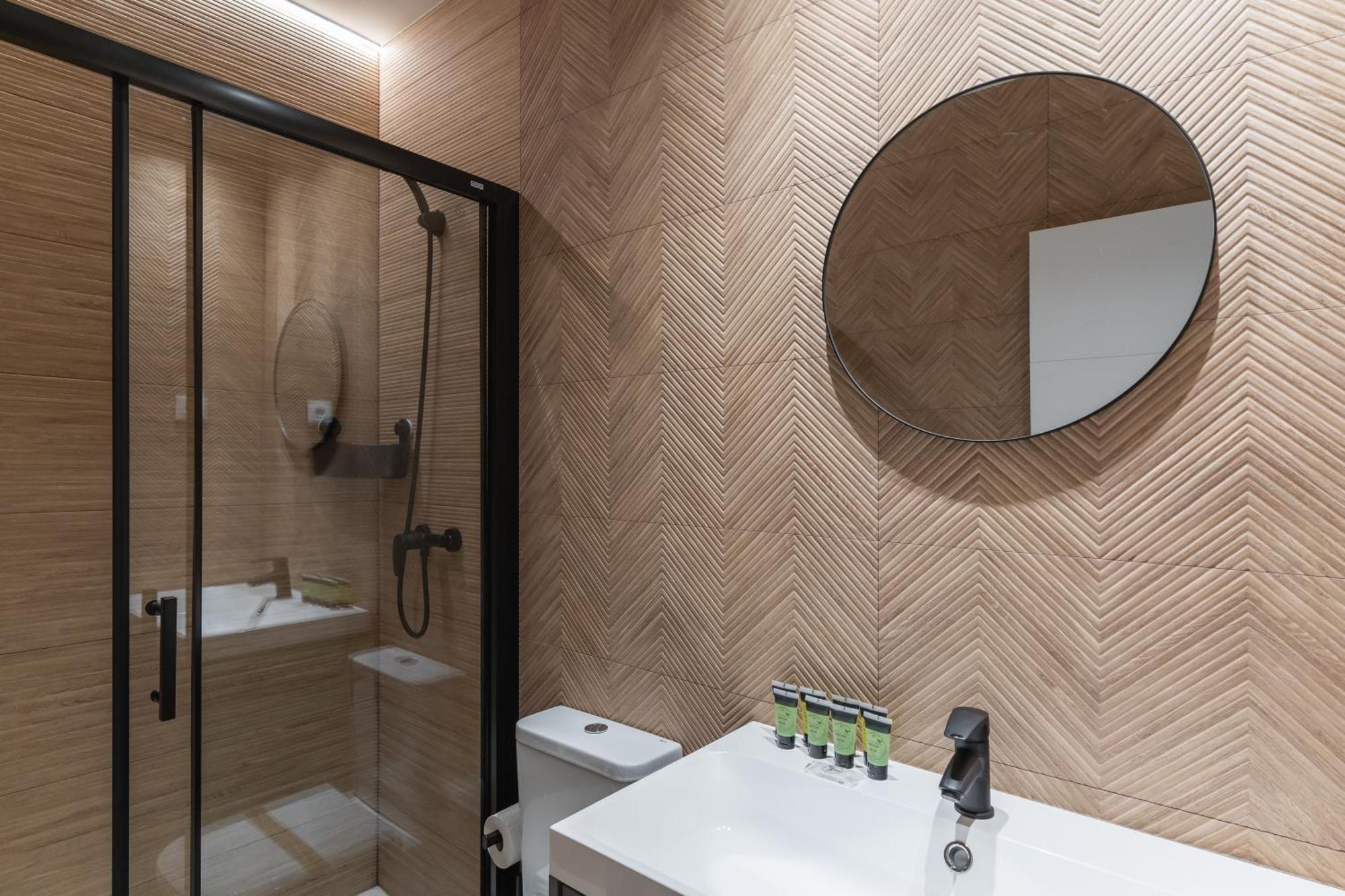 Cozy And Modern-2Bedrooms 1Bathroom-Delicias Madrid Exterior foto
